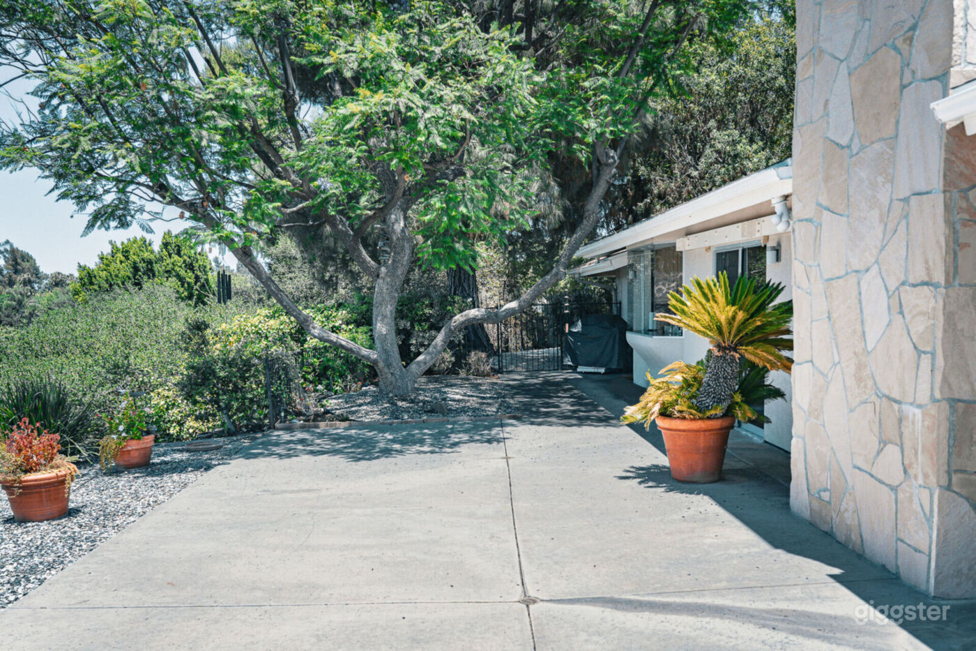 Canyon Oasis in Tarzana Photo 127