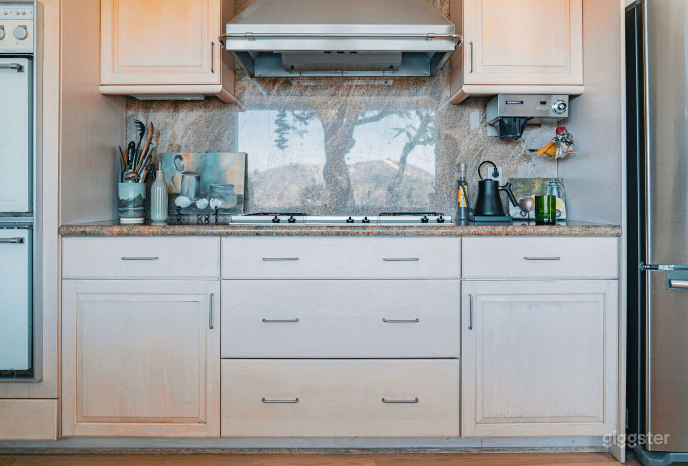 Canyon Oasis in Tarzana Photo 59