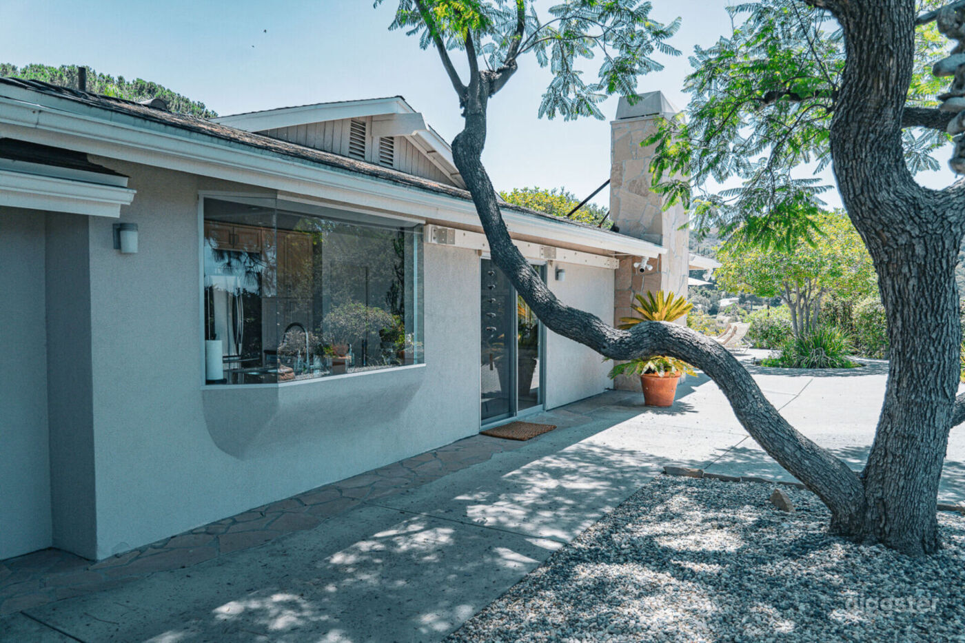 Canyon Oasis in Tarzana Photo 126