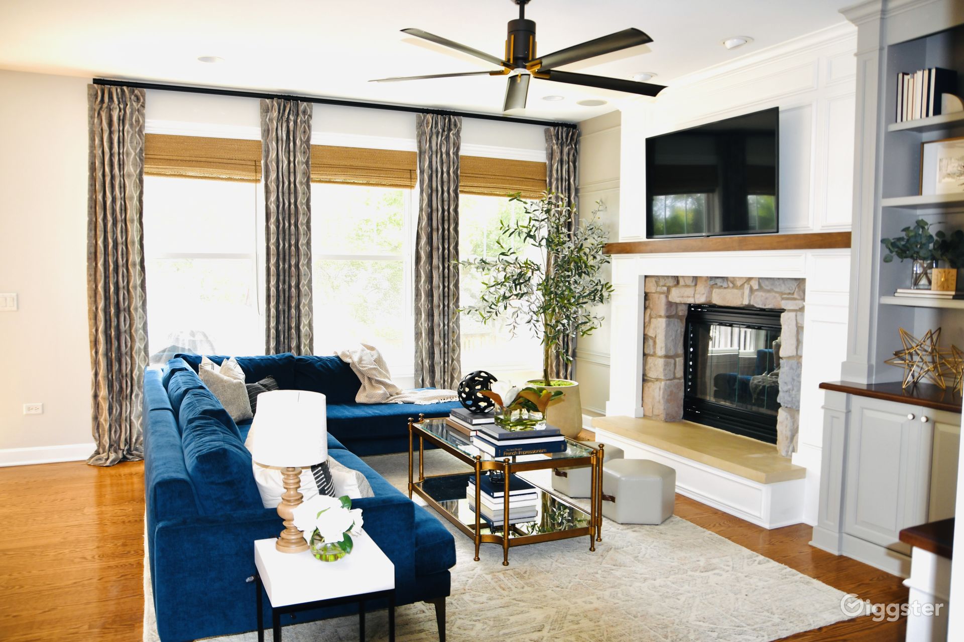 Elegant family home in Chicagoland Suburbs Rent this location on Giggster