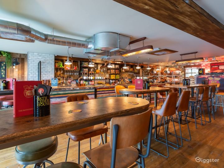 New late night bar in Bath Rent this location on Giggster