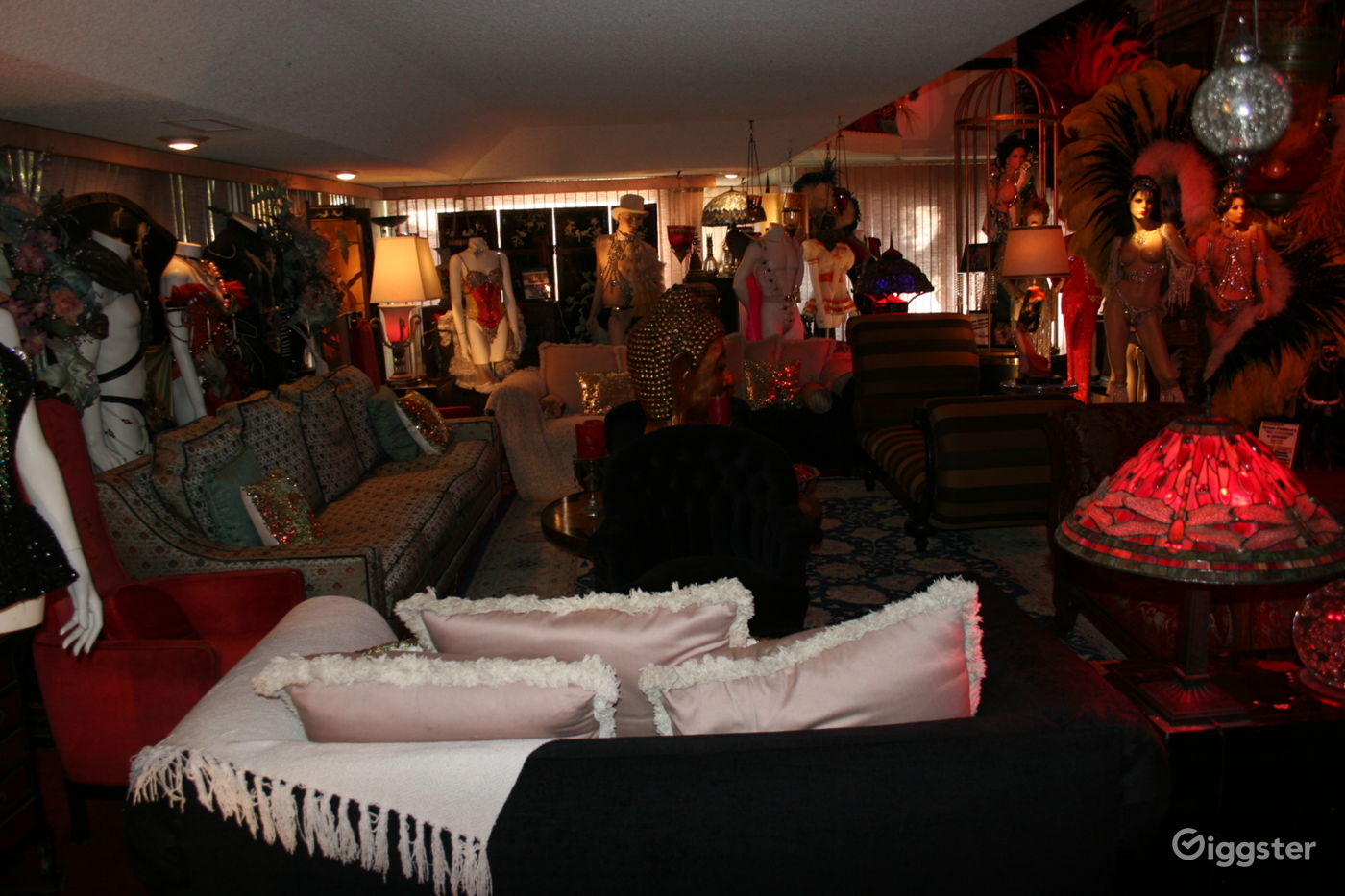 Fabulous Mansion with Mannequins in Las Vegas Rent this location on