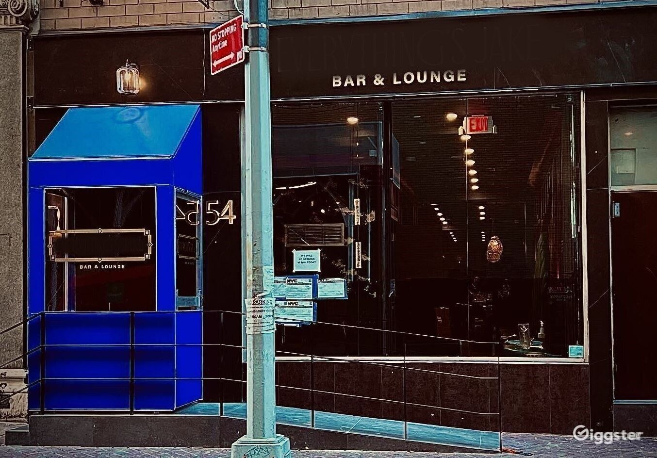 Union Square Hidden Gem Bar! Rent this location on Giggster