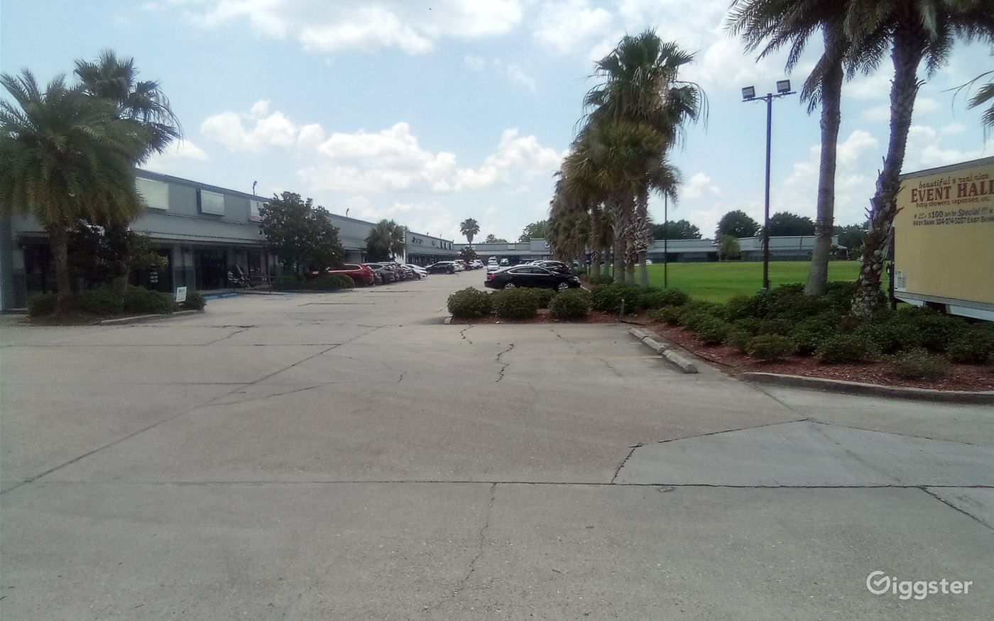 Beautiful Event space in New Orleans East | Rent this location on Giggster