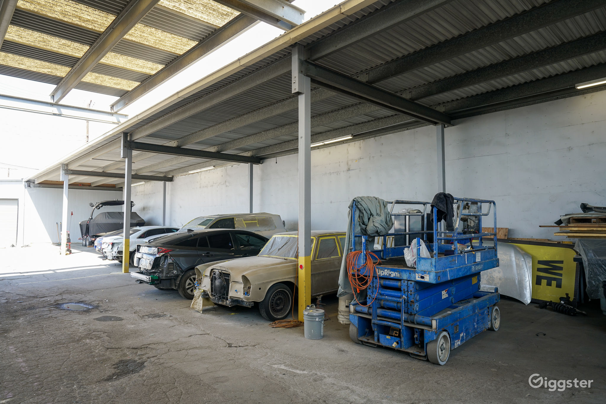 Car dealership/showroom/warehouse in Burbank! Rent this location on Giggster