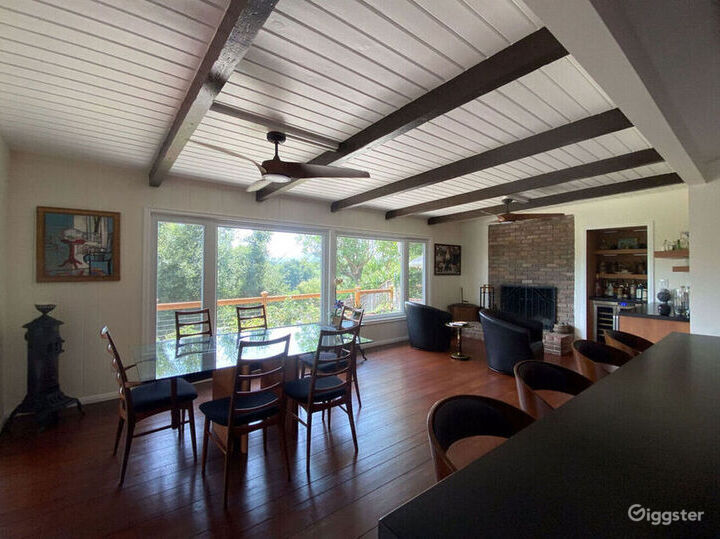 Walnut Acres Woodland Hills Ranch Home Rent this location on Giggster