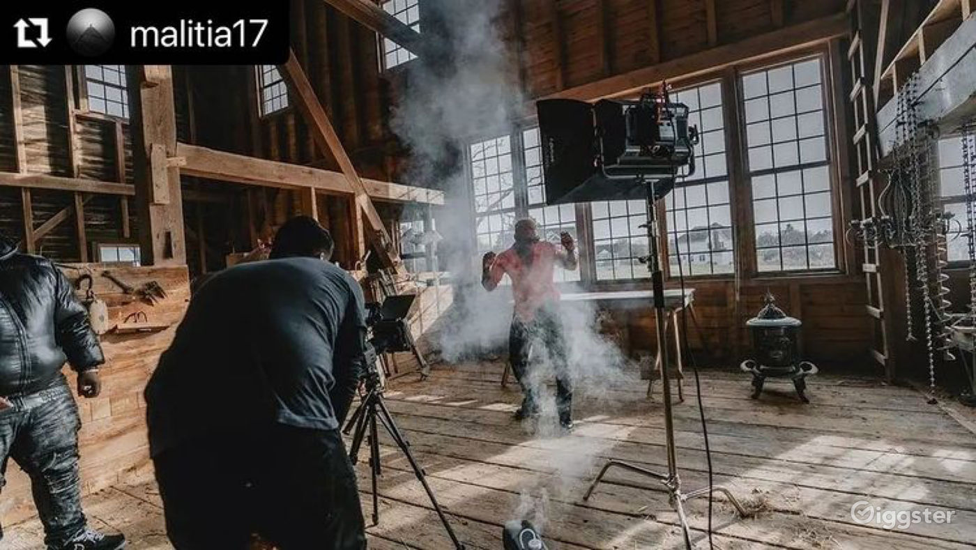 Beautiful Historic Barn in Sandy Spring MD (DMV) Rent this location