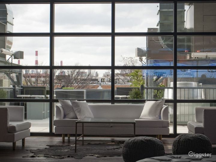 The Rooftop Lounge Event Space in Queens Rent this location on Giggster