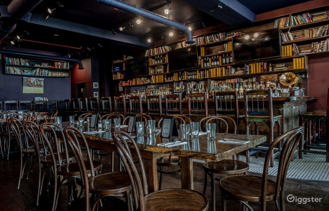 TexMex Restaurant & Lounge Rent this location on Giggster