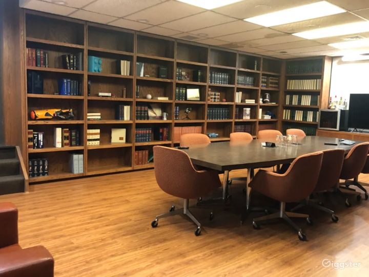 Library Meeting Room Professional Setting Meeting Room Rent this