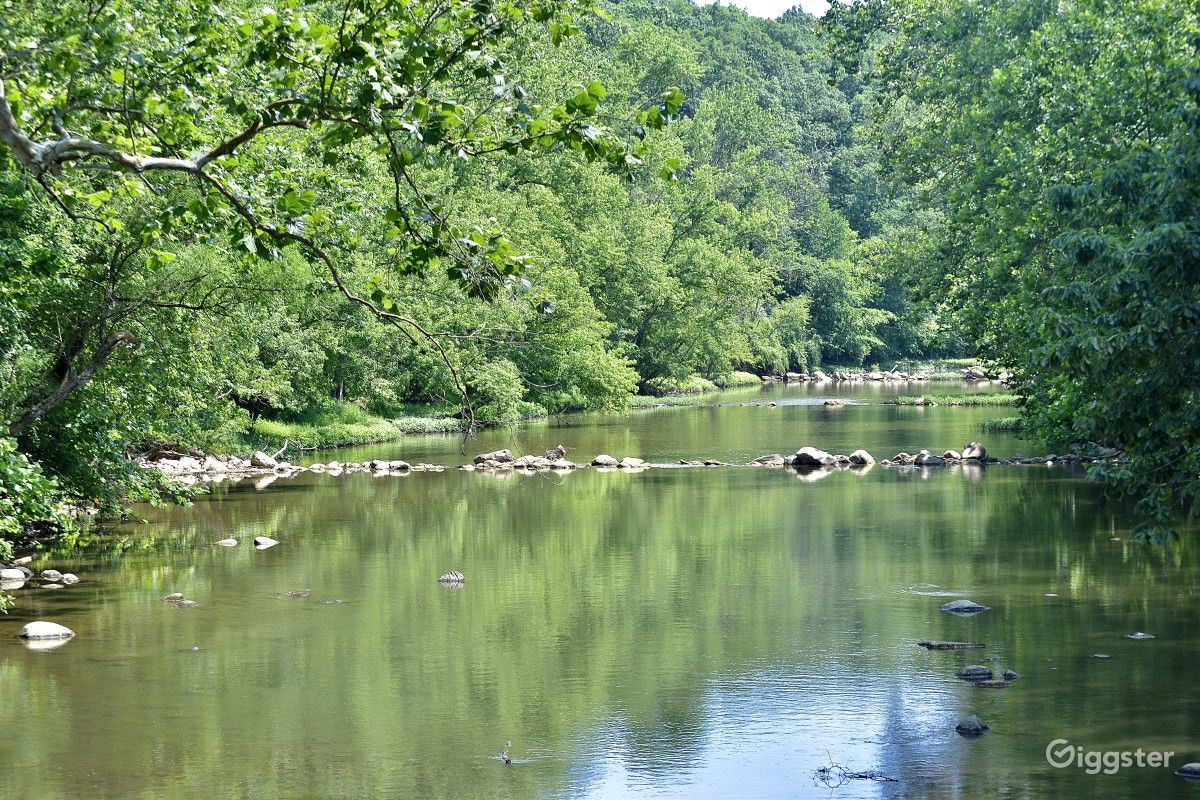 1,500Acre Beautiful Farm 10mi Outside Columbus Rent this location