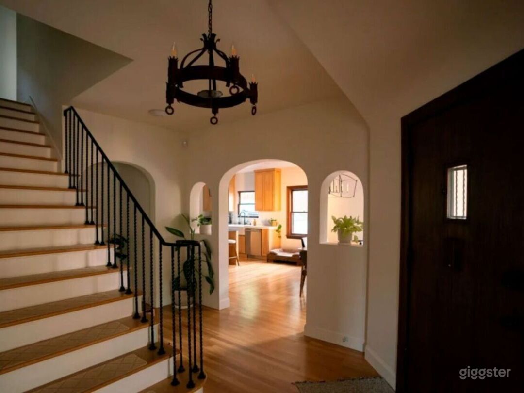 Beautifully Renovated Spanish-Style Home in San Jose Photo 3