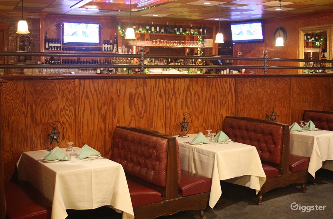 SemiFormal Dining Room with Bar in Haverhill Rent this location on