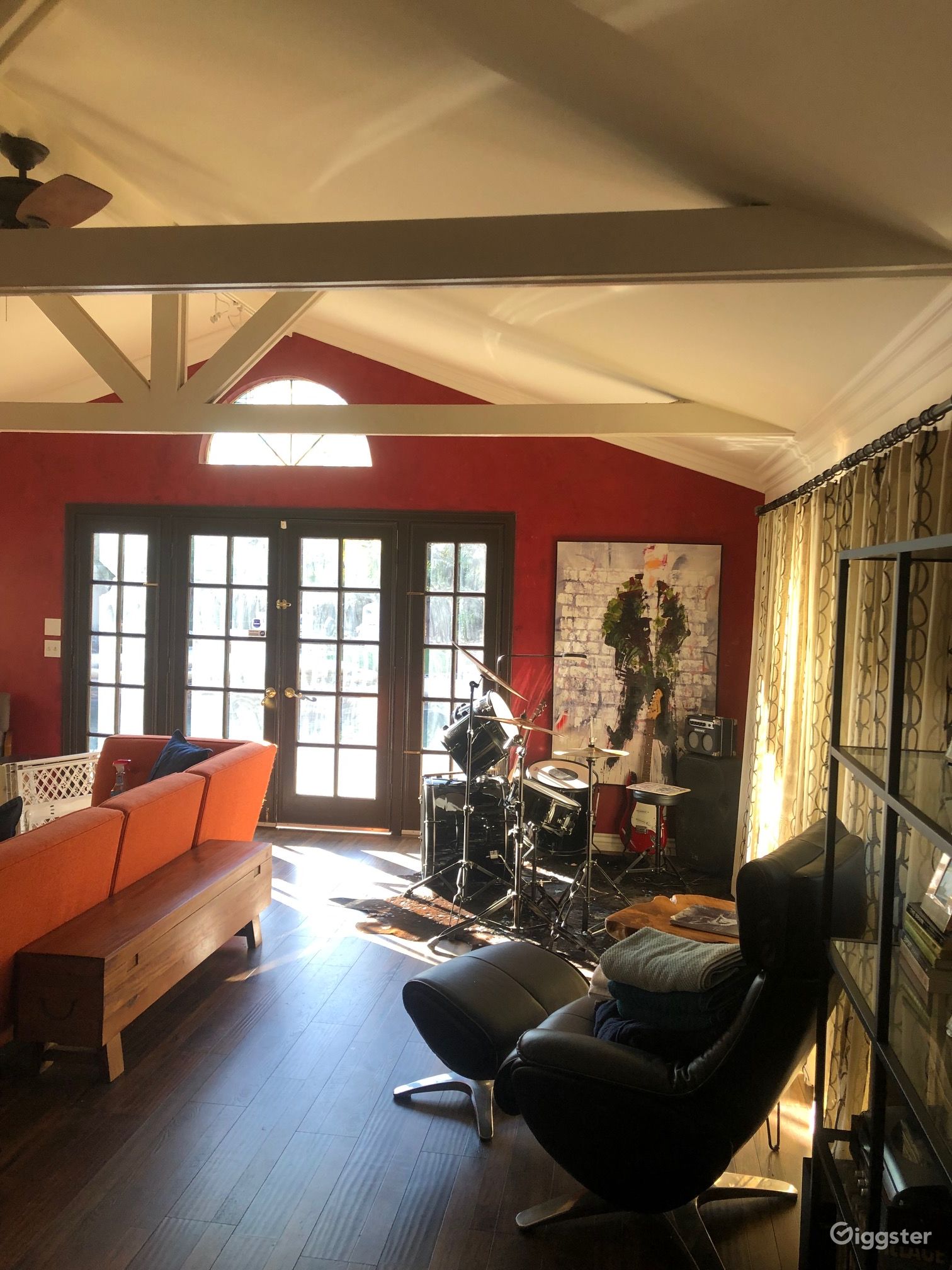 Ranch/Cabin House in San Dimas Rent this location on Giggster