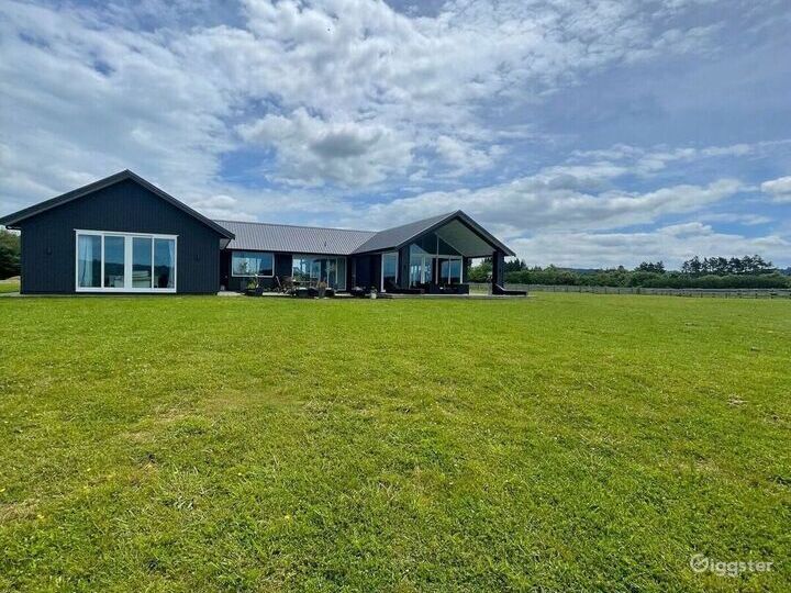 Private, luxury, country house. Rent this location on Giggster