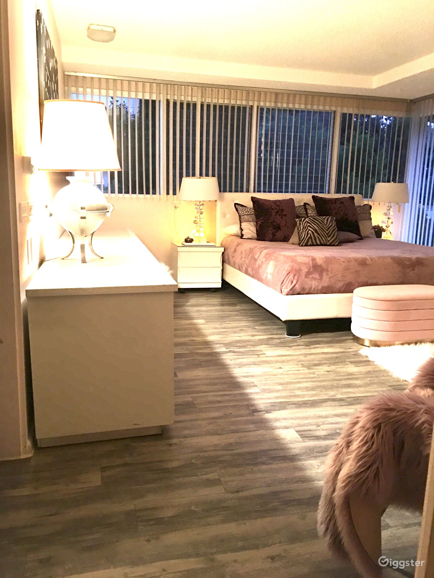 Iconic  * Film * Photo* TV * SunsetHollywoodVilla  Photo 44