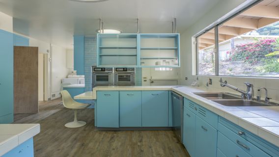 Original Tiffany Blue 60s Kitchen