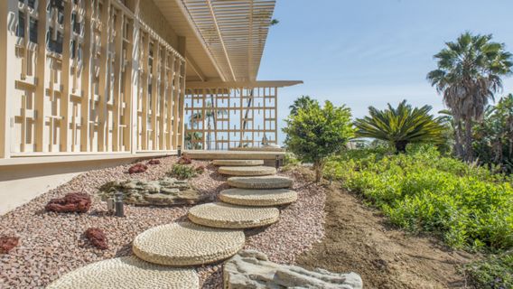 Entrance with Floating Steps 