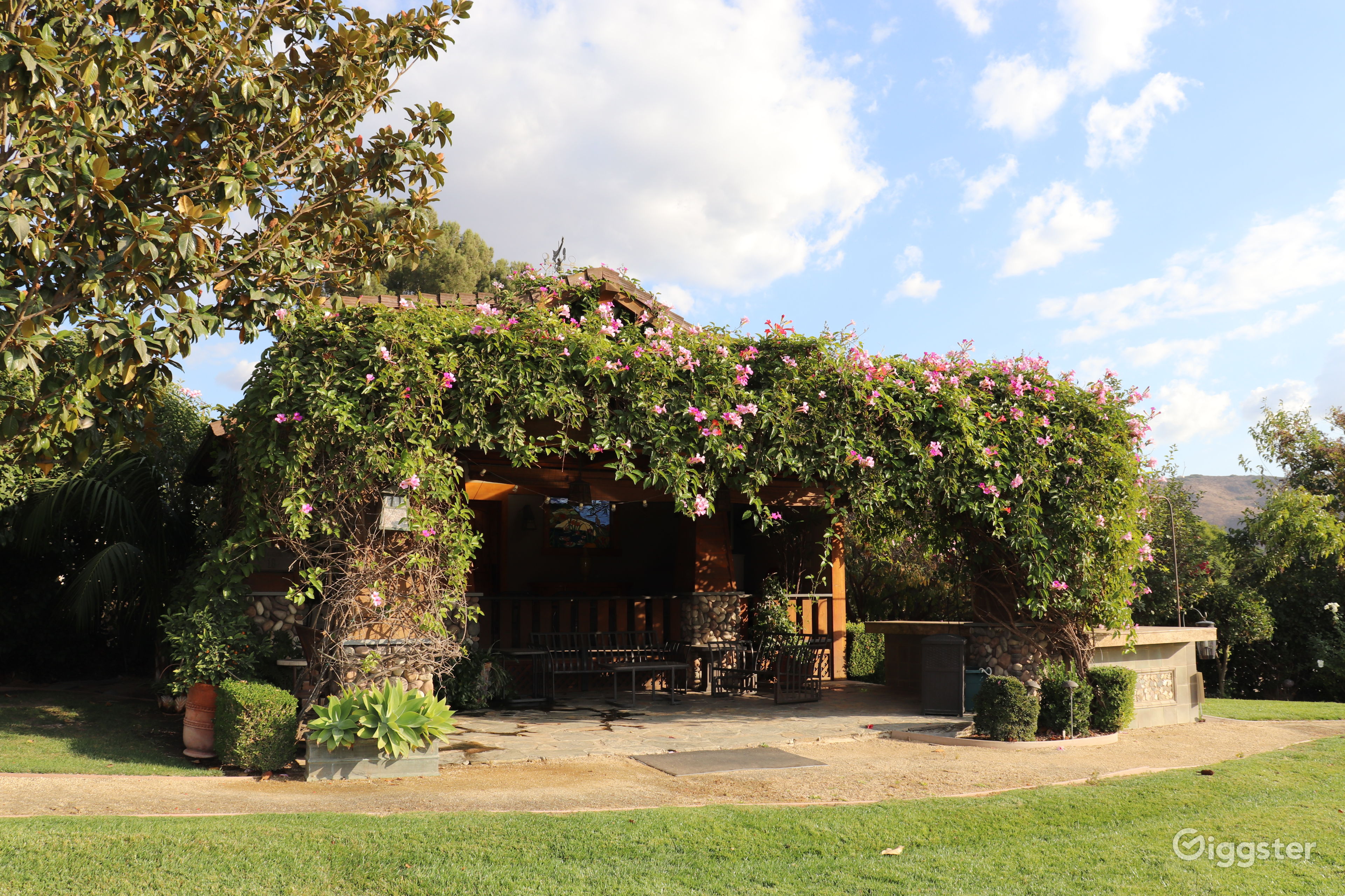 Residential E. Las Posas Rd. Santa Rosa Valley, CA Rent this location