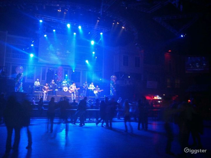 Spacious Stage & Dance Hall in San Antonio Rent this location on Giggster