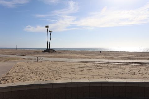 Dockweiler Beach | Lifeguard Towers 49-50 Photo 52