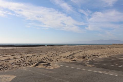 Dockweiler Beach | Lifeguard Towers 49-50 Photo 101