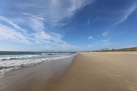 Dockweiler Beach | Lifeguard Towers 49-50 Photo 64