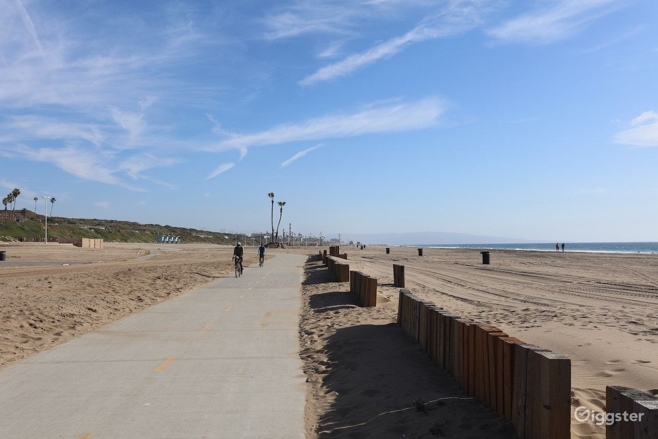 Dockweiler Beach | Lifeguard Towers 49-50 Photo 41