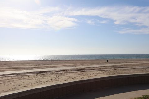Dockweiler Beach | Lifeguard Towers 49-50 Photo 51