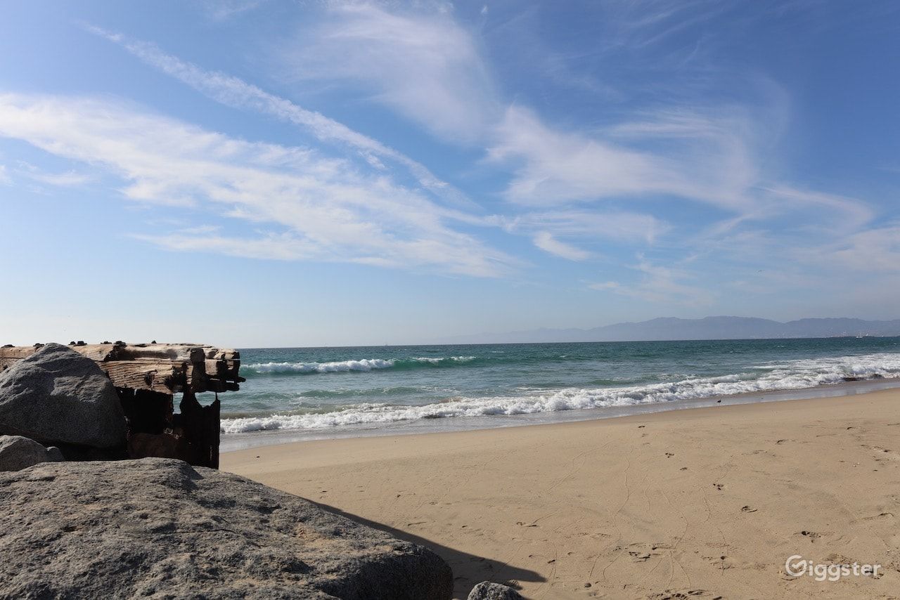 Dockweiler Beach | Lifeguard Towers 49-50 Photo 14
