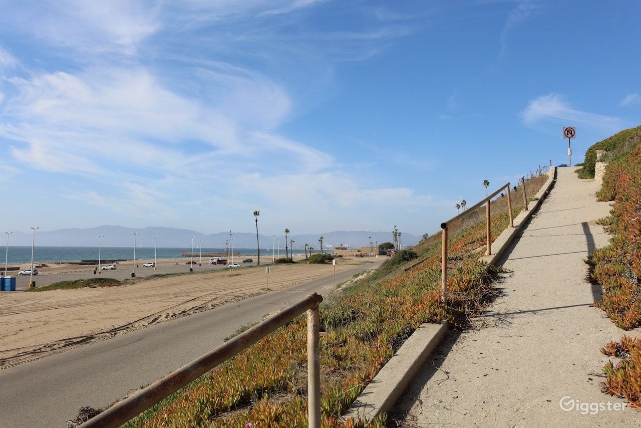 Dockweiler Beach | Lifeguard Towers 49-50 Photo 77