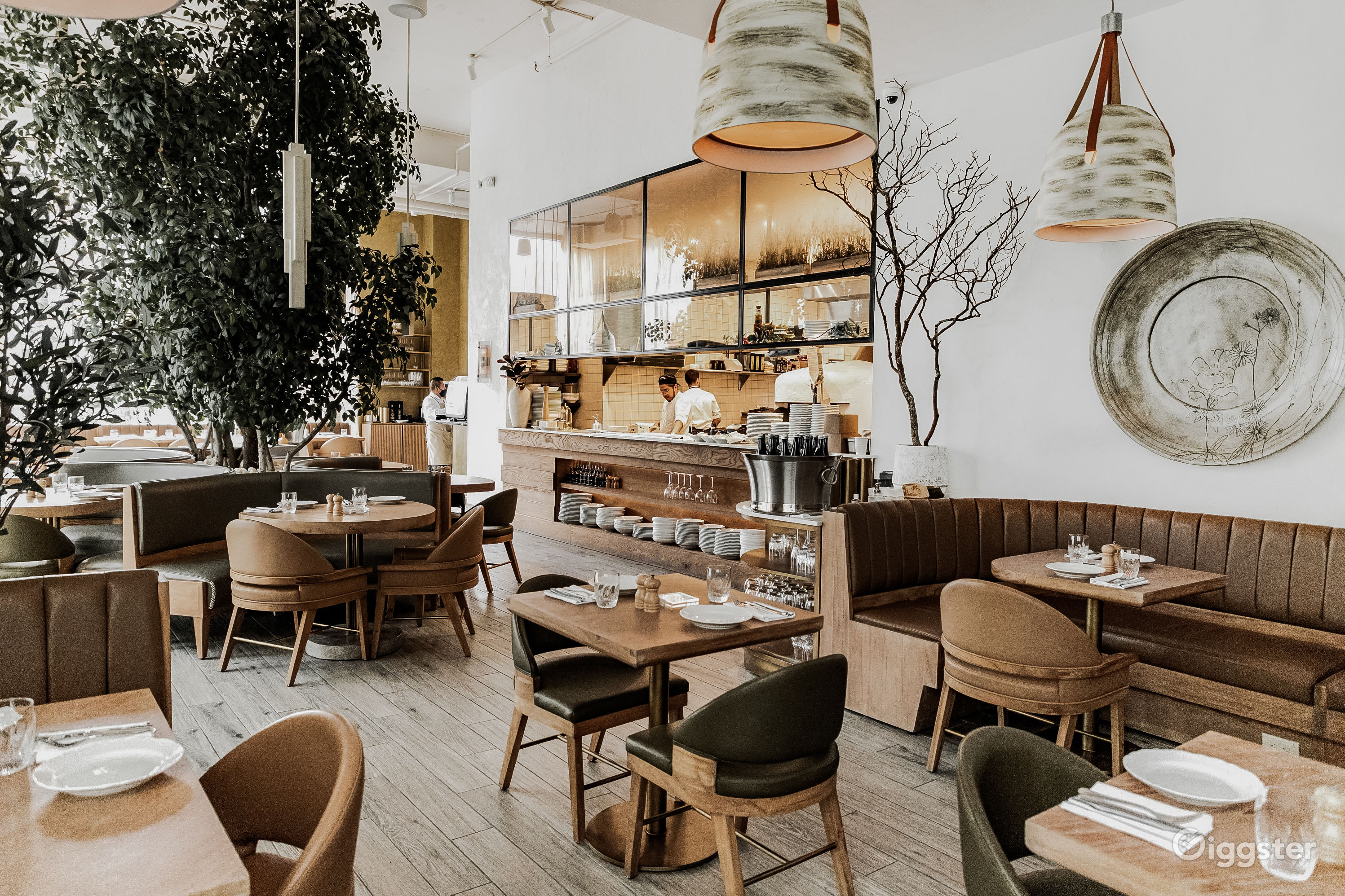 Upscale Italian Restaurant in Downtown Brooklyn Rent this location on