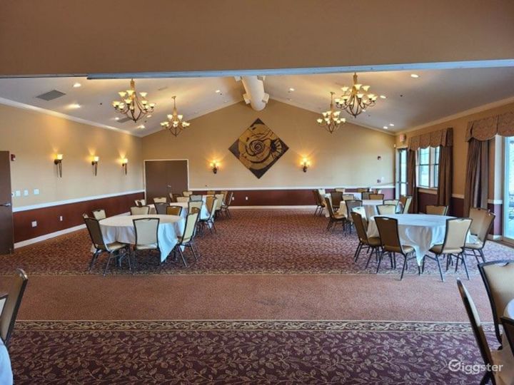 Elegant Grand Oaks Room in Petaluma Rent this location on Giggster