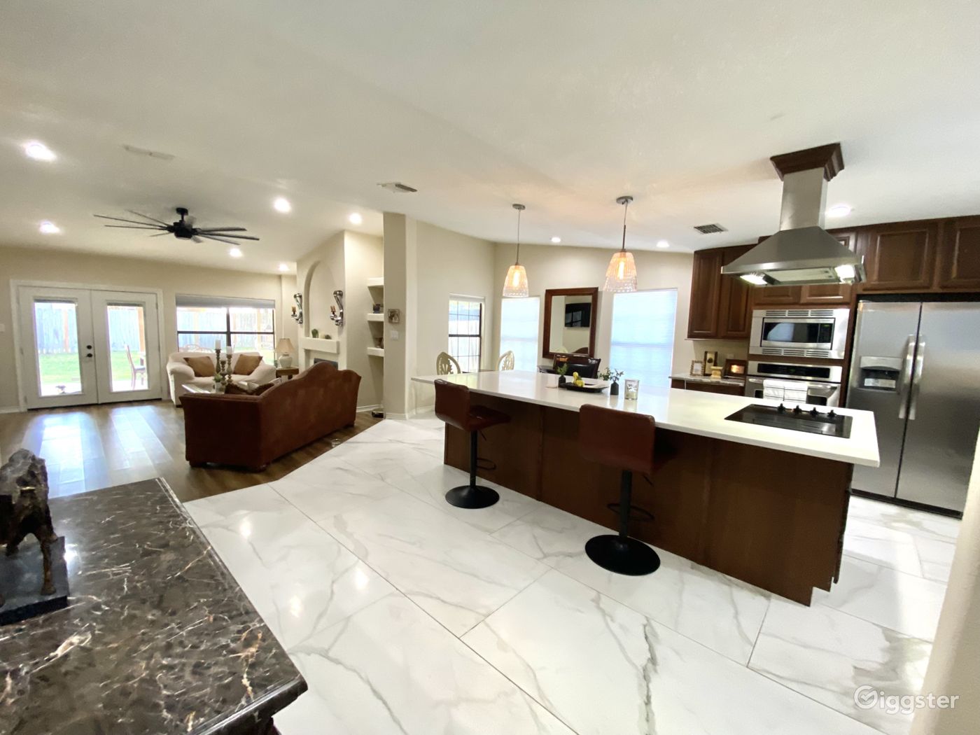 Beautiful Home Near SeaWorld and Lackland AFB Rent this location on