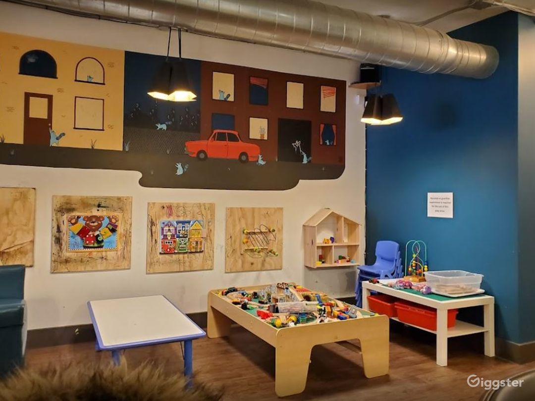 Chic and Authentic French Neighborhood Bakery Cafe in Eglinton Rent