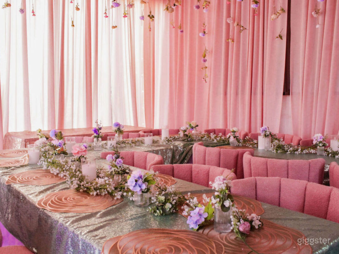 Dining lounge 