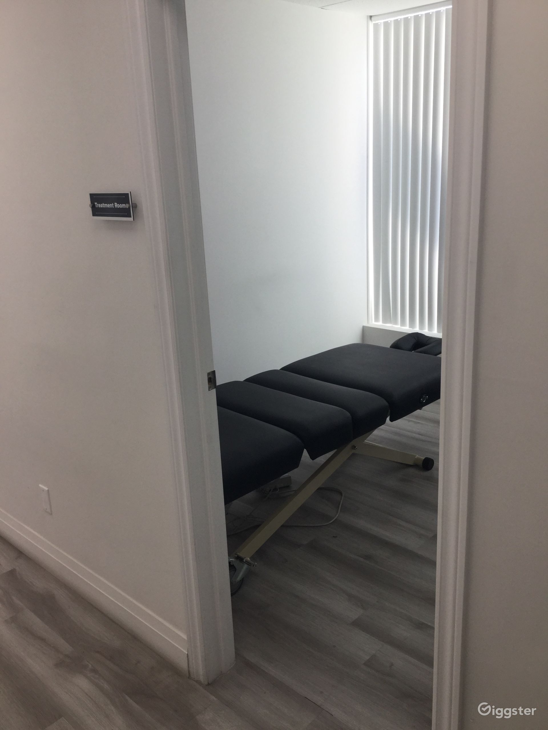Treatment Room Rent this location on Giggster
