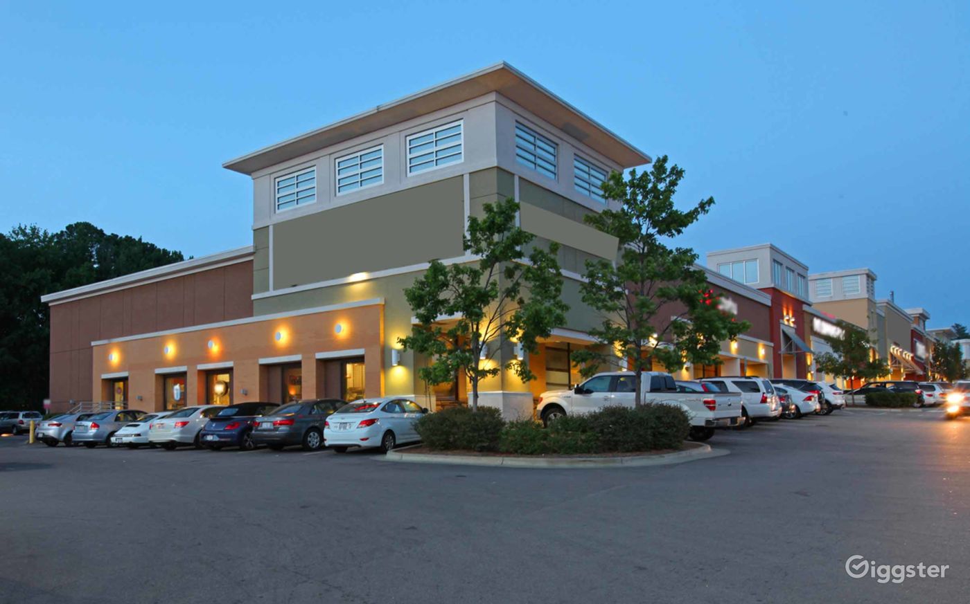Shopping Mall in Raleigh Rent this location on Giggster