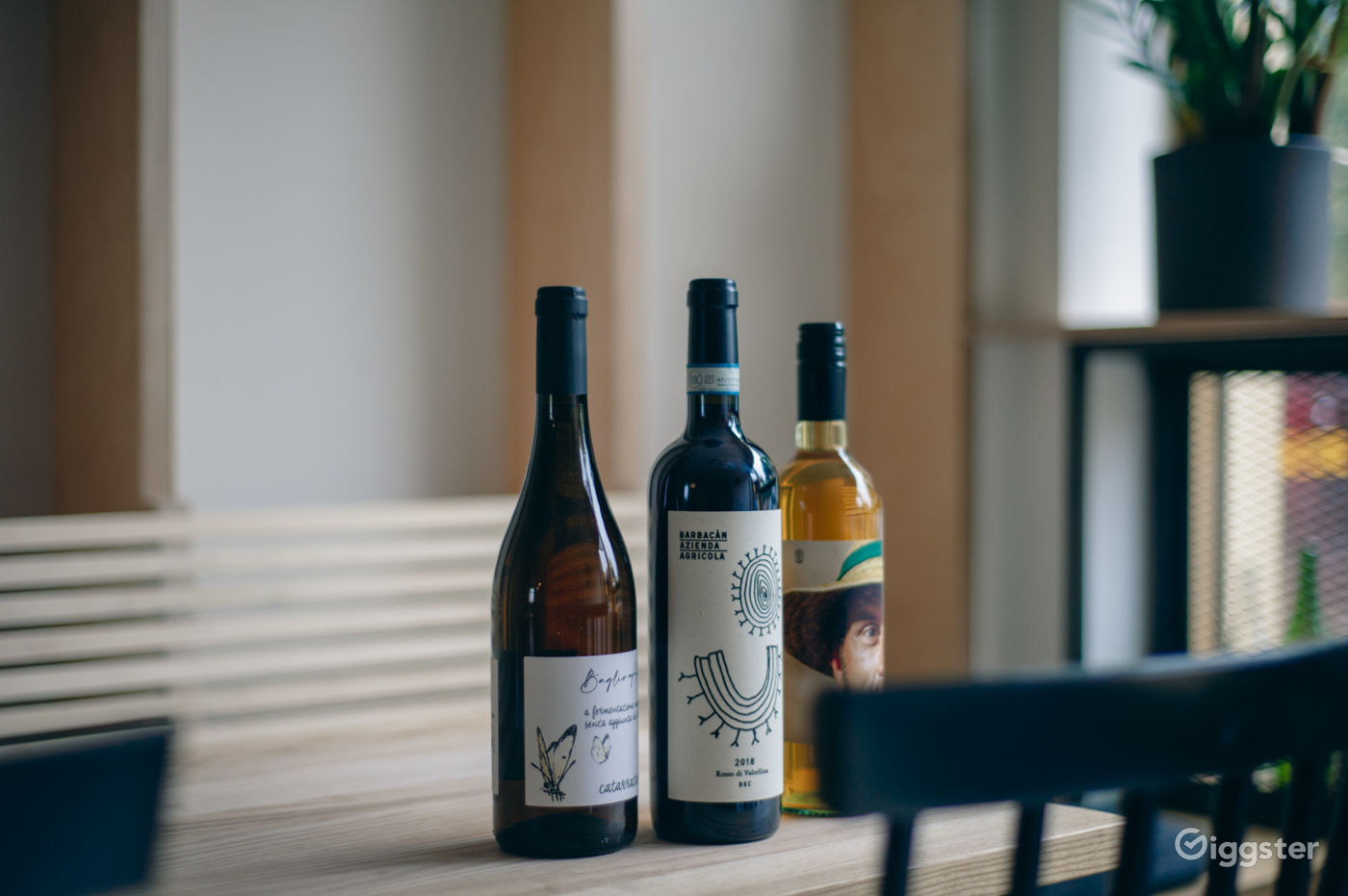 Natural Wine Shop & Bar Rent this location on Giggster