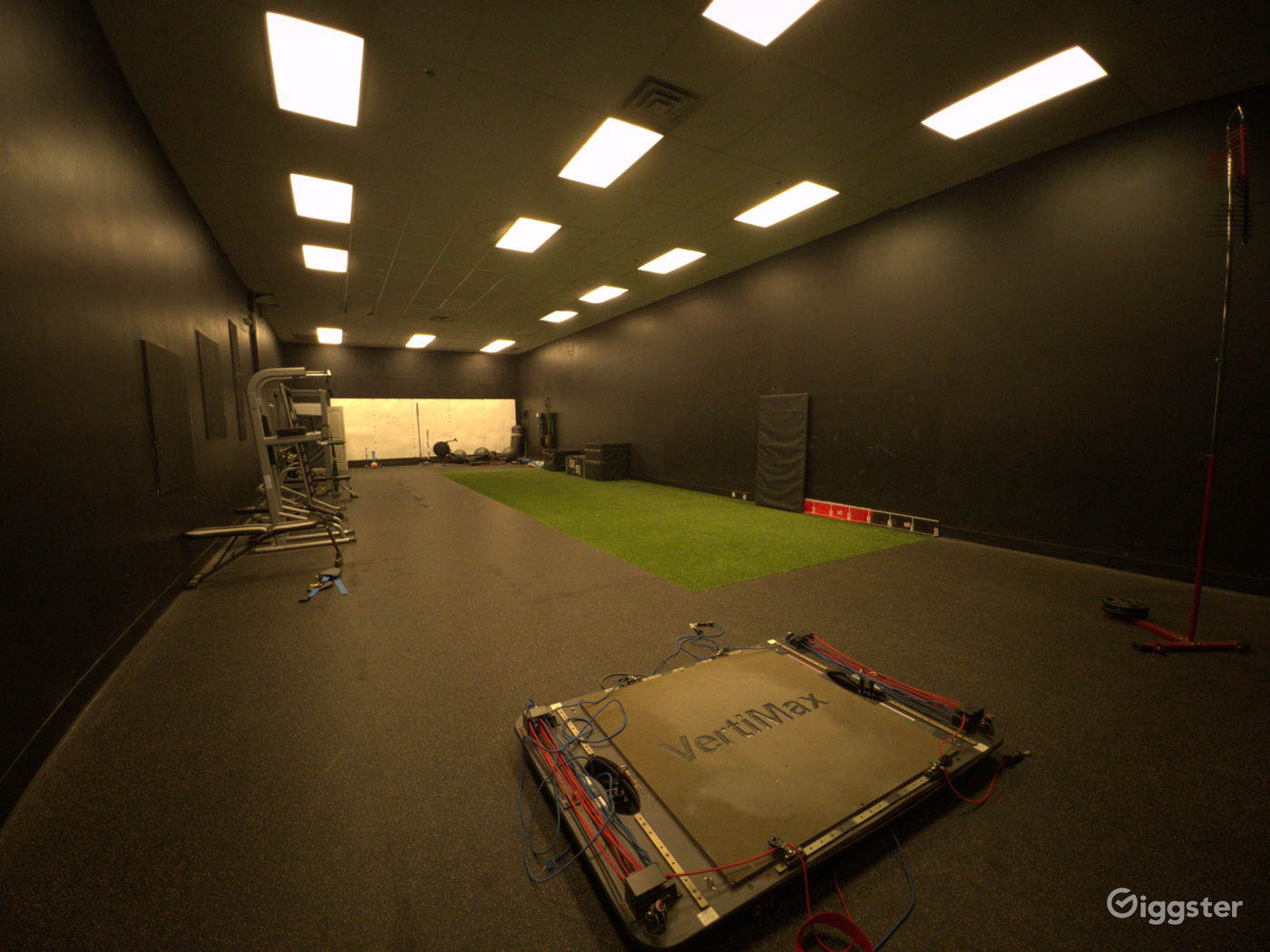 Indoor Basketball Gym & Training Facilty Rent this location on Giggster