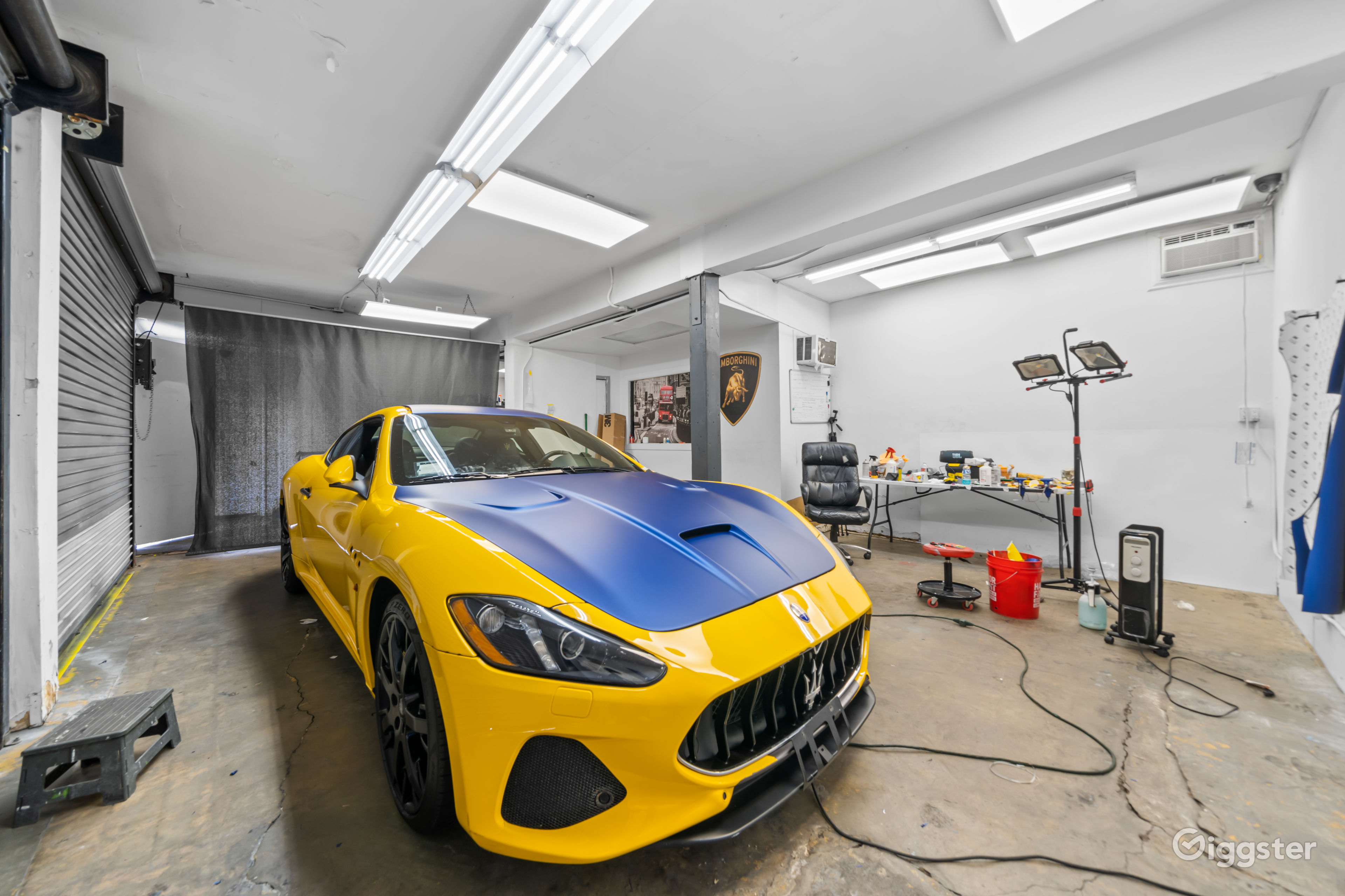 HOLLYWOOD EXOTIC BODY SHOP Rent this location on Giggster