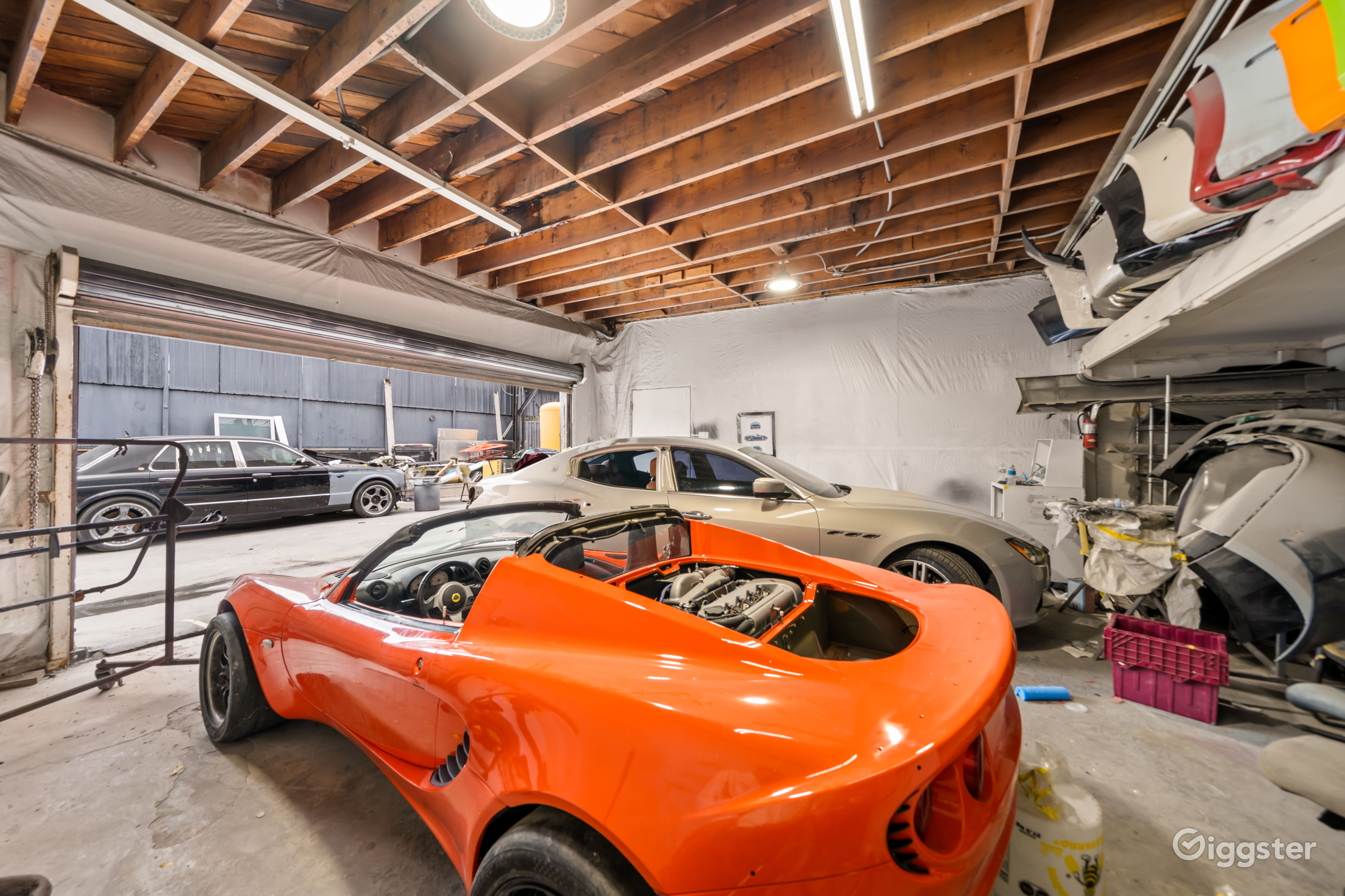 HOLLYWOOD EXOTIC BODY SHOP Rent this location on Giggster