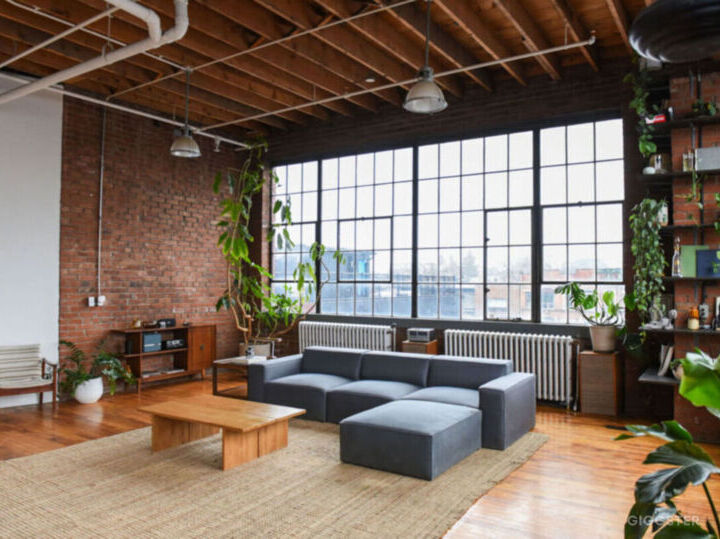 Exposed Brick Loft Studio | Rent this location on Giggster