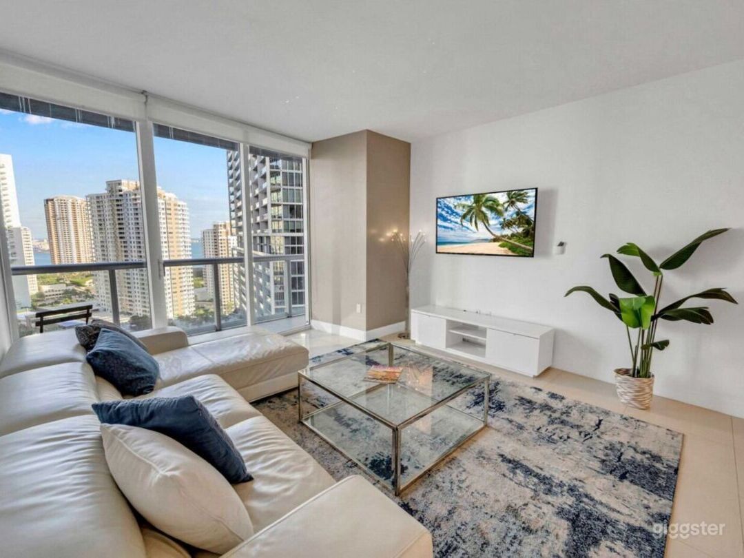 Ultra-Luxury Penthouse with Panoramic Views | Rent this location on ...