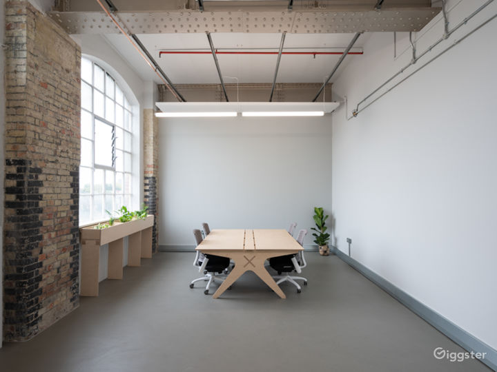  Private Creative Industrial/Workshop Studio Photo 3