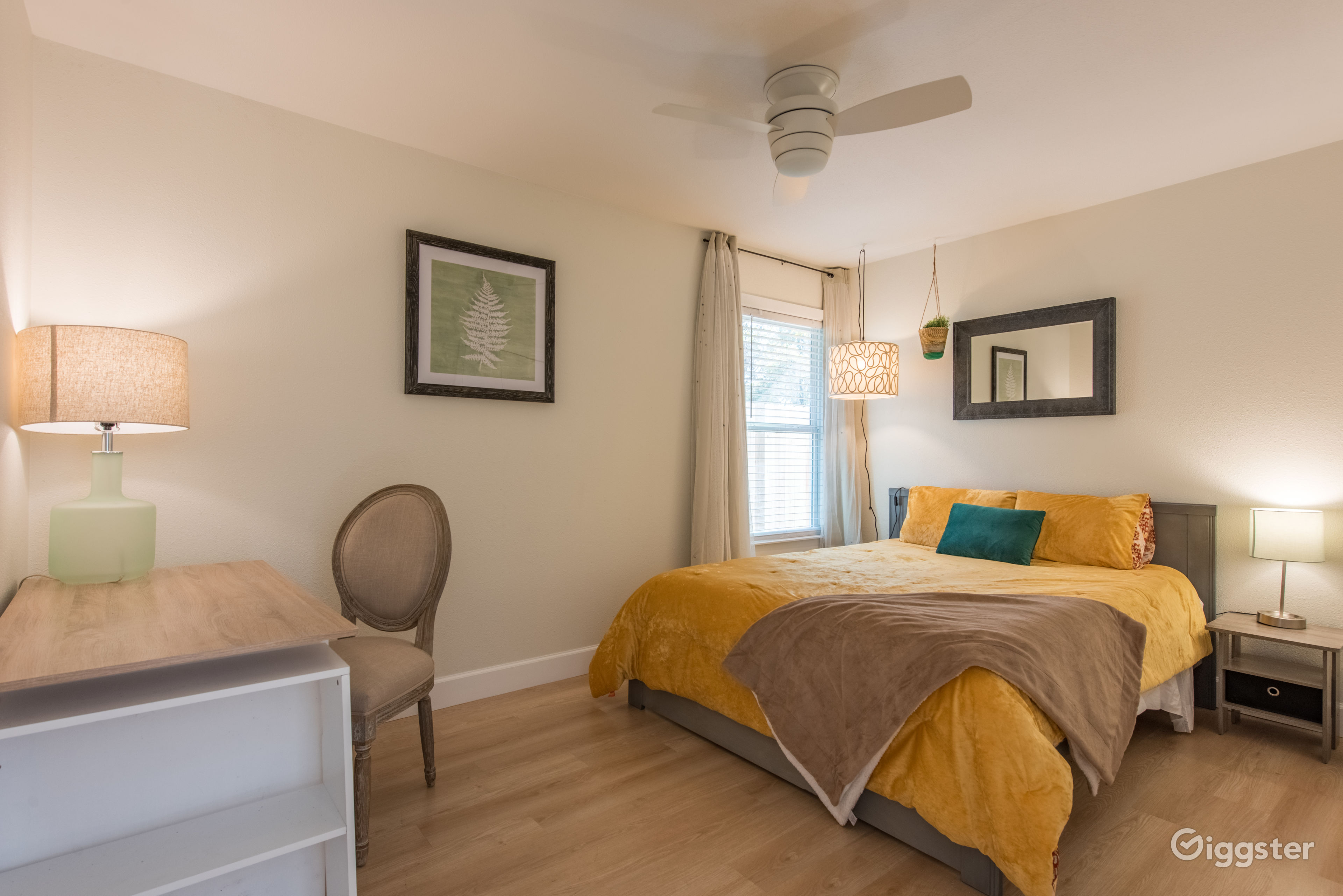 Stylish, Cozy Home in East Austin! Rent this location on Giggster