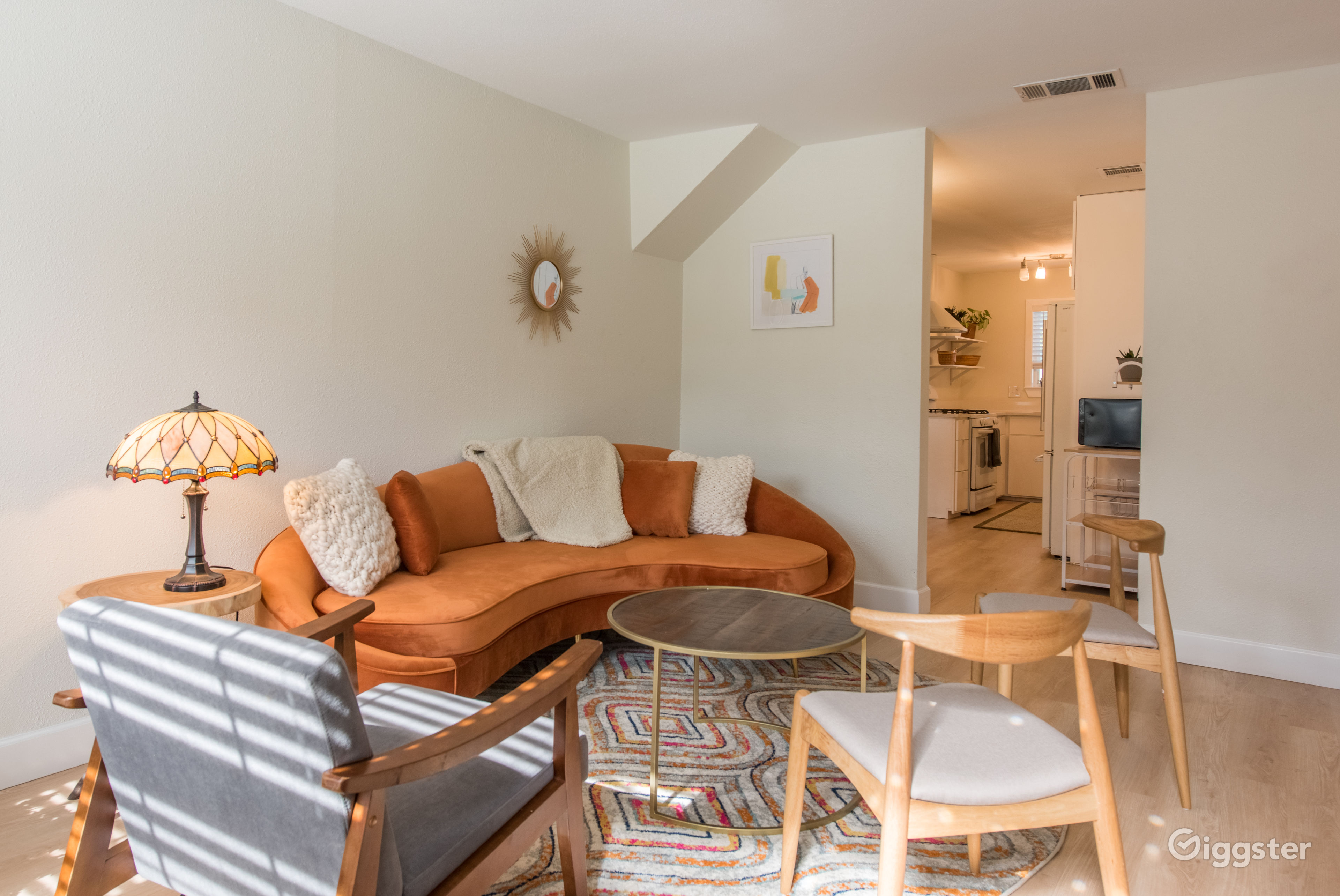 Stylish, Cozy Home in East Austin! Rent this location on Giggster