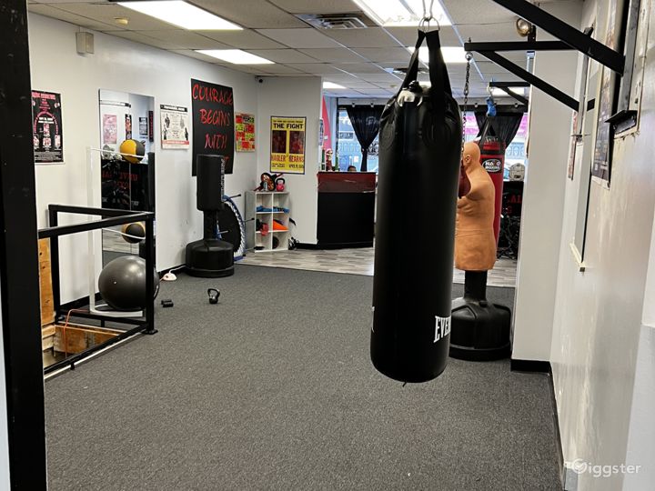 Authentic Boxing Gym in Queens NYC Rent this location on Giggster