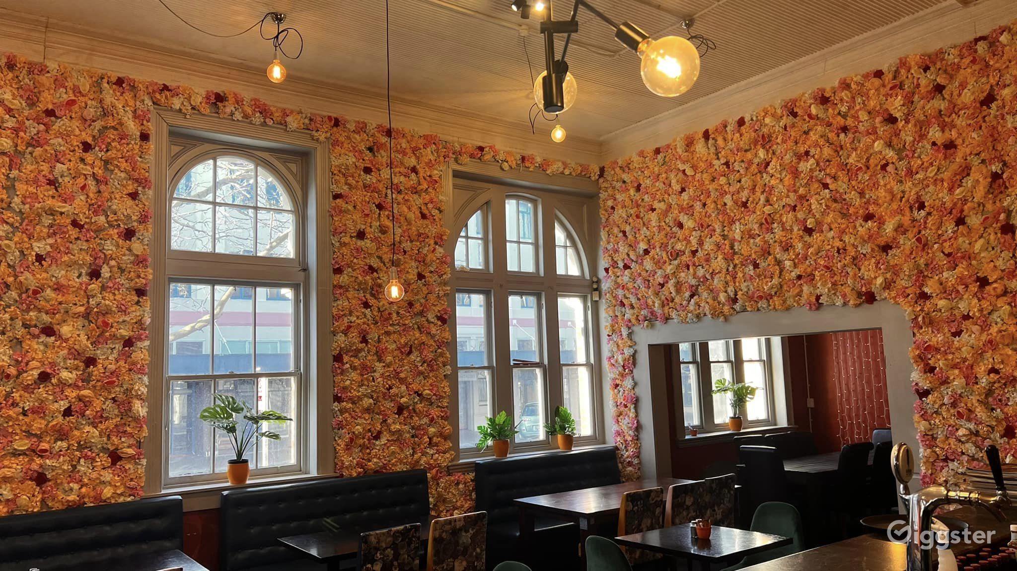 Whanganui's FlowerThemed Cafe and Bar Rent this location on Giggster