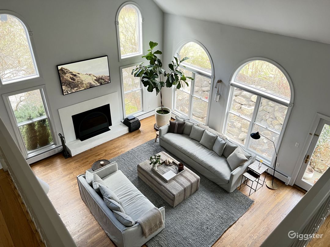 Bright + Airy Home in Nyack Rent this location on Giggster